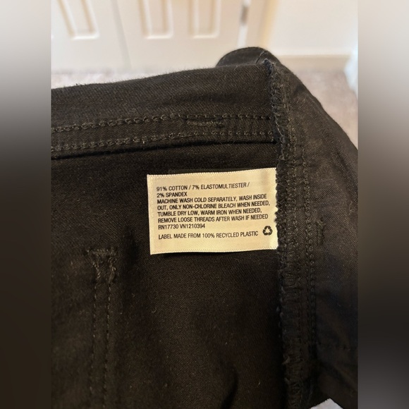 Universal Thread High Rise Midi Shorts - Picture 7 of 7